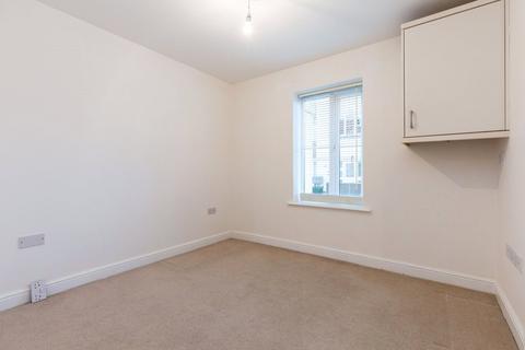 2 bedroom apartment to rent, Wardle Gardens, Leek, Staffordshire, ST13