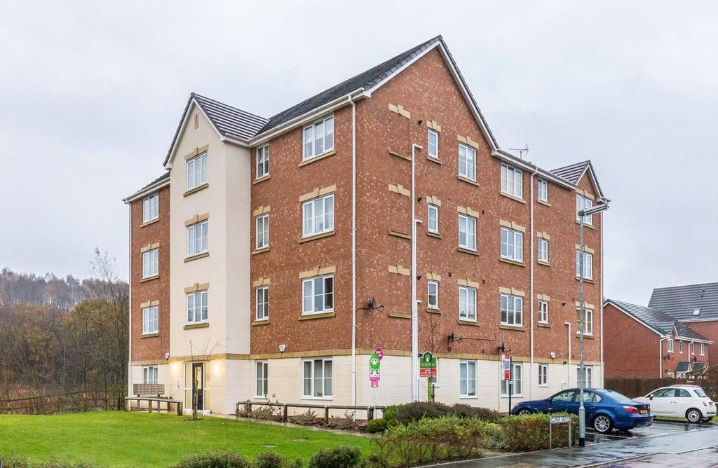 Clover Grove, Leek, Staffordshire, ST13 2 bed apartment £525 pcm (£