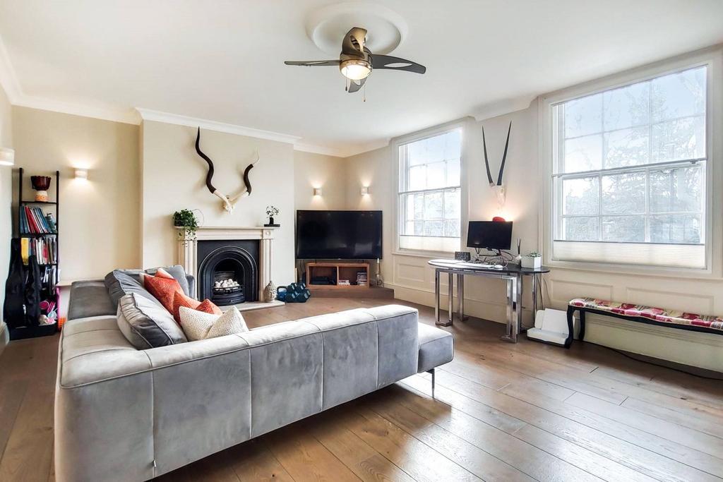Highbury Grove, Highbury Fields, London 2 bed flat for sale £1,000,000