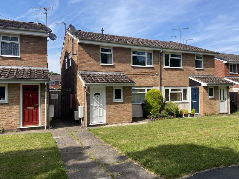 Lingfield Grove, Perton 1 bed apartment £500 pcm (£115 pw)