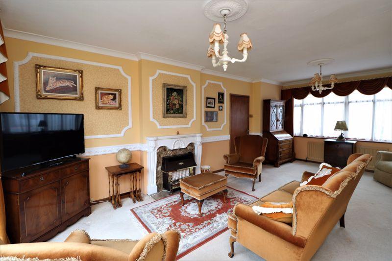 Lake Avenue, Walsall 4 bed detached house £510,000