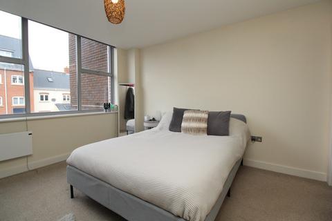 2 bedroom apartment to rent, Commercial Road, Ashley Cross