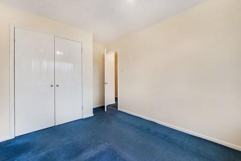 83 Muggeridge Close, South Croydon, CR2 7LB