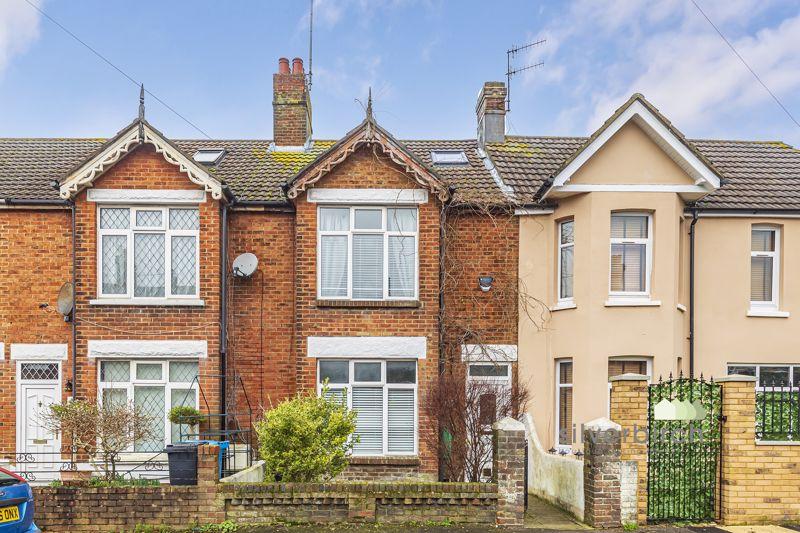 St. Marys Road, Poole 3 bed terraced house £1,650 pcm (£381 pw)