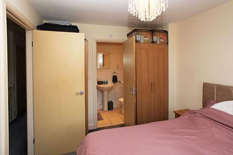 61 Gatcombe Way, Priorslee, Telford, TF2 9GZ