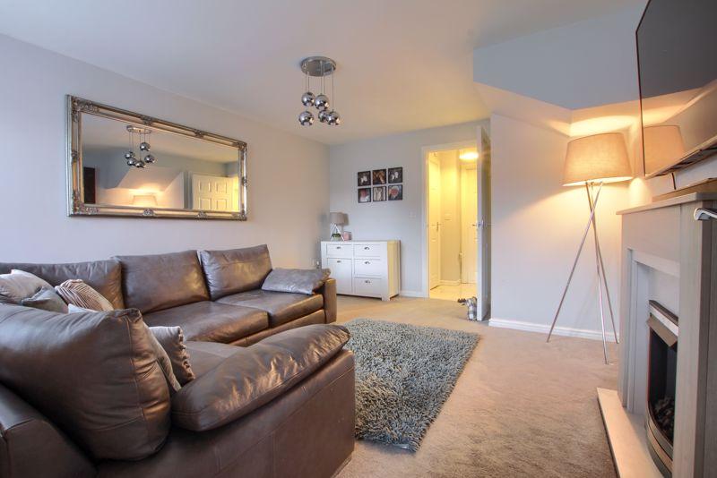 The Rings, Ingleby Barwick 3 bed semidetached house £160,000