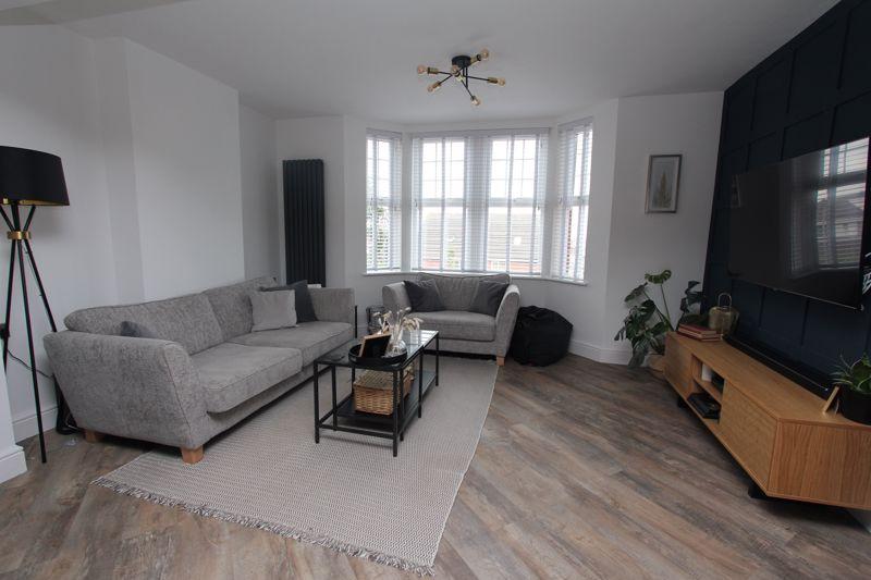 St. Pauls Avenue, Barry 3 bed semidetached house £285,000