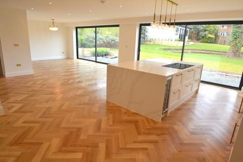 34 Woodlea Drive, Bromley, BR2 0UQ