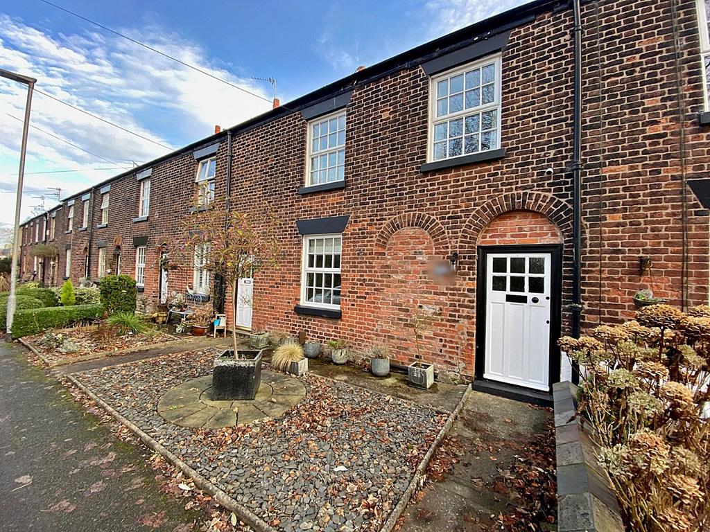 Greenalls Avenue, Warrington, WA4 3 bed character property £279,000