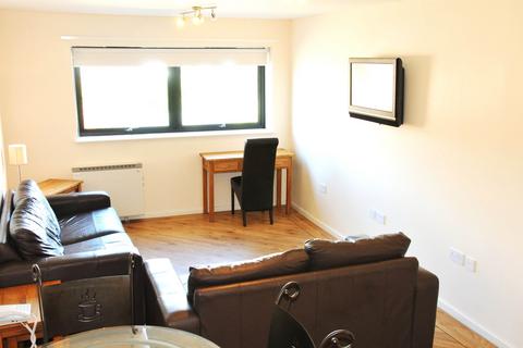 1 bedroom flat to rent, Citipeak, East Quayside,