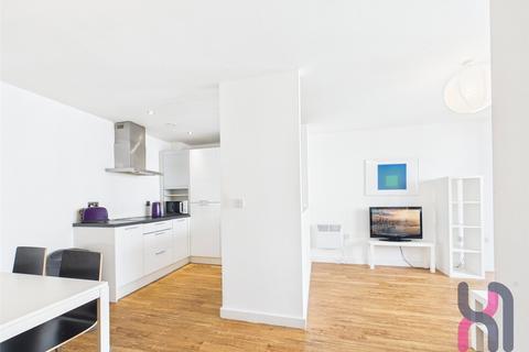 3 bedroom flat to rent, The Gallery, 14 Plaza Boulevard, Liverpool, L8