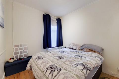 52 Glenfield Road, London, W13 9JZ