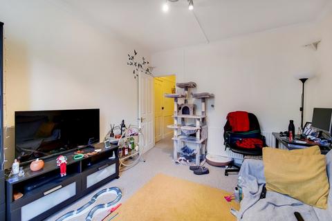 52 Glenfield Road, London, W13 9JZ