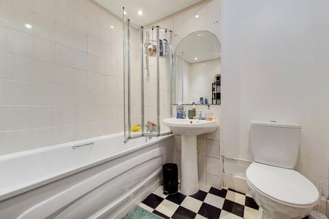 52 Glenfield Road, London, W13 9JZ