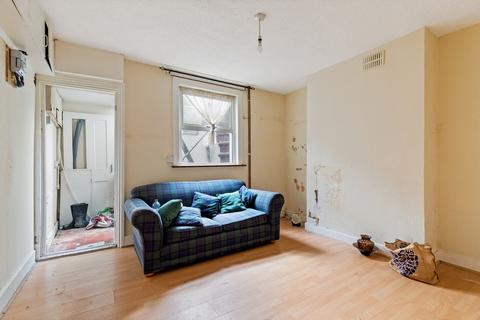 3 bedroom terraced house for sale - Clarendon Place, Dover, CT17