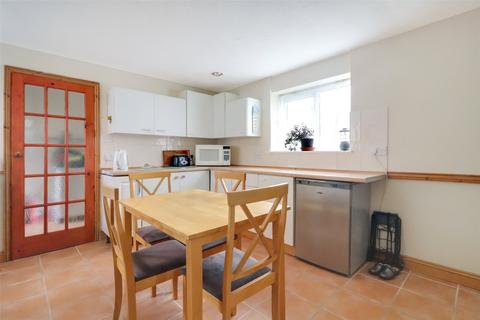 1, Moor Park Cottages Alverdiscott Road, Bideford, EX39 4DJ