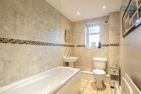 32 Bole Hill Close, Sheffield, S6 5ED