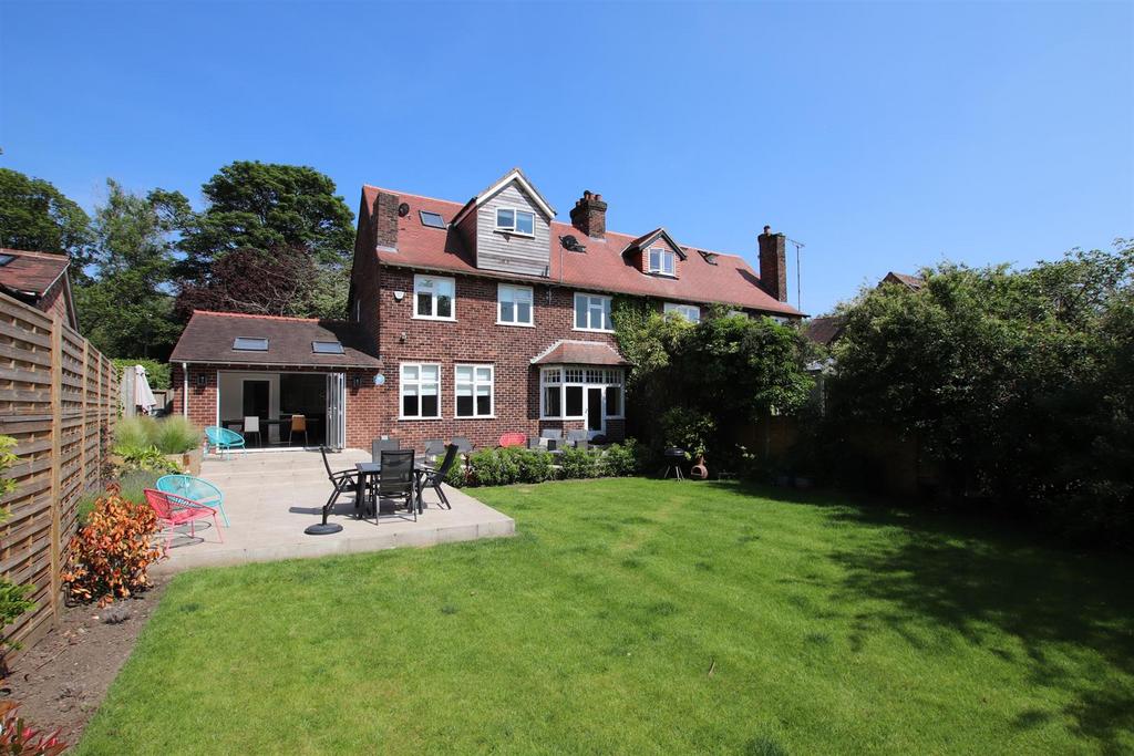 Grange Road, Bowdon, 4 bed semidetached house for sale £1,175,000