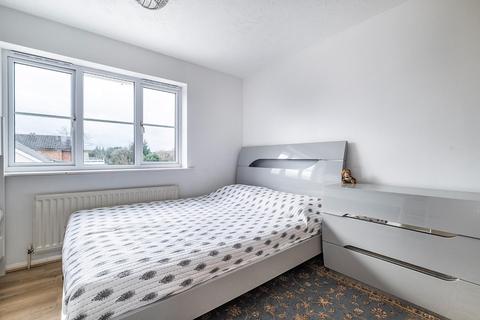 10 Pemberley Close, West Ewell, Epsom, KT19 9LW