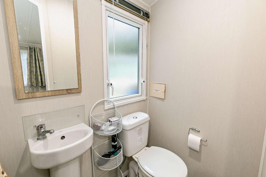8533198-interior03-800.jpg