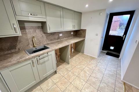 5 Barbrook Drive, Brierley Hill, DY5 3PZ