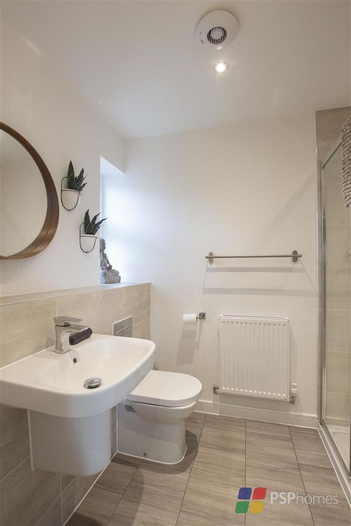 Master Ensuite