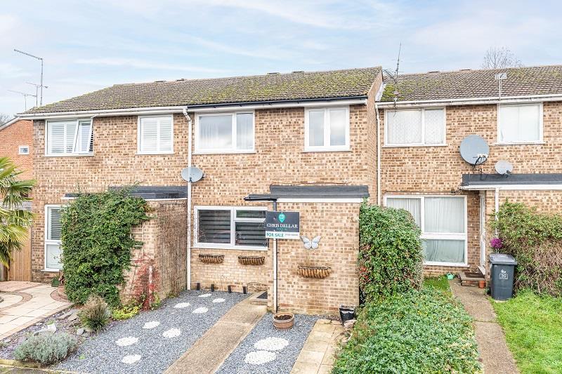 Trapstyle Road, Ware 3 bed terraced house for sale £450,000
