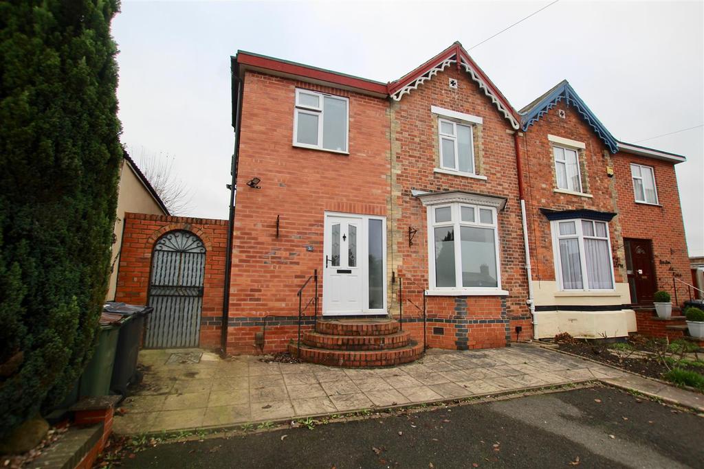 Derby Road, Kegworth 4 bed semidetached house £2,080 pcm (£480 pw)