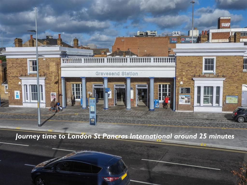 Gravesend station -0092.jpg