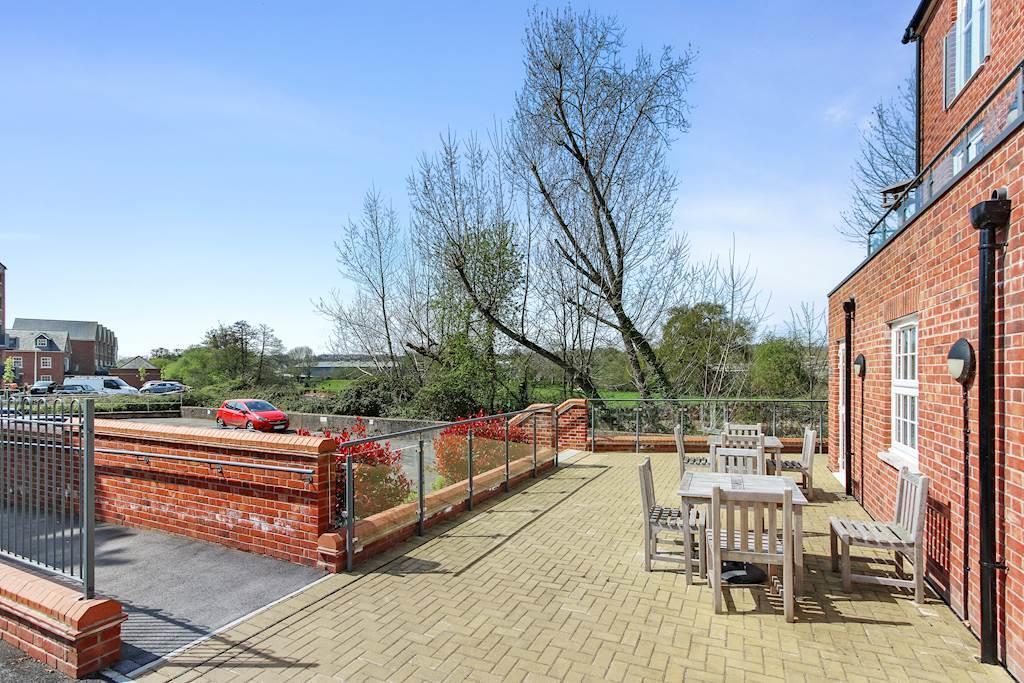 Homeowners Terrace