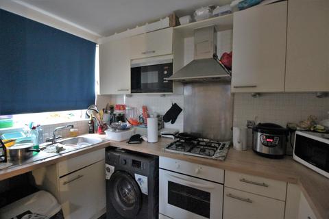 49 Warrior Close, London, SE28 0NL
