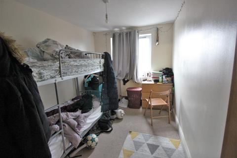49 Warrior Close, London, SE28 0NL