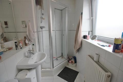 49 Warrior Close, London, SE28 0NL