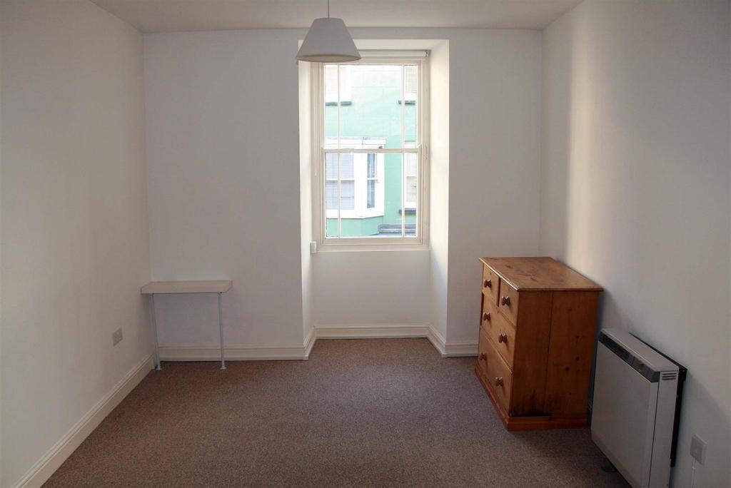 Flat1 17.jpg