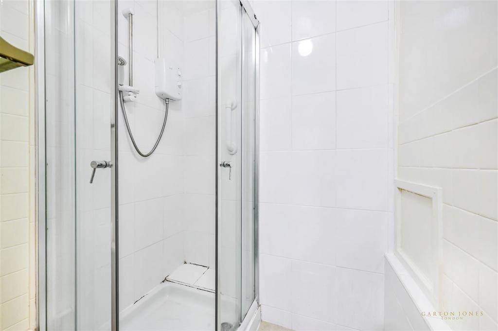 Shower (1).JPG