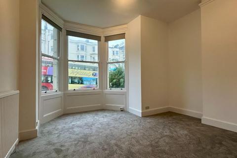 1 bedroom flat to rent, Lower Rock Gardens, Brighton