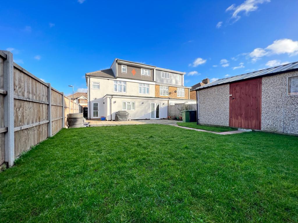 Upney Lane, Barking 5 bed house £825,000