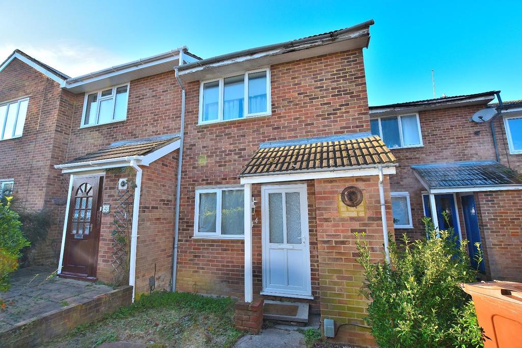 Appleton Fields, Stortford 2 bed semidetached house £1,200