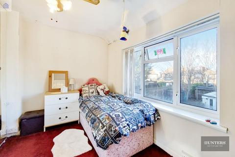 71 Walnut Tree Road, Dagenham, RM8 3JD