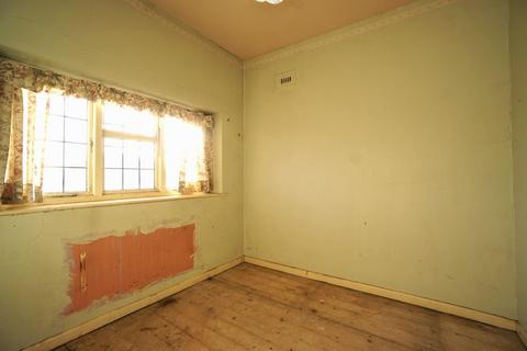 28 Bradway Road, Sheffield, S17 4QT