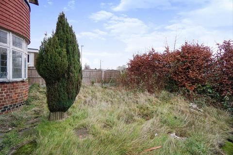 28 Bradway Road, Sheffield, S17 4QT
