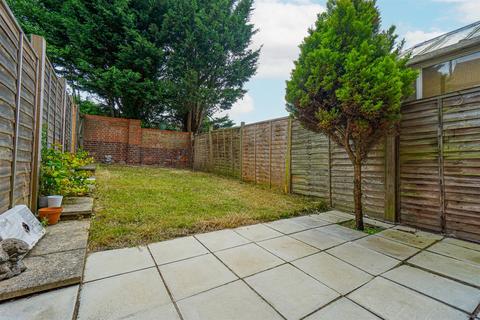 2 bedroom terraced house for sale, Cookson Gardens, Hastings
