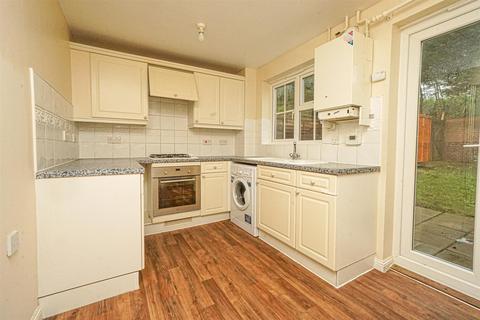 2 bedroom terraced house for sale, Cookson Gardens, Hastings