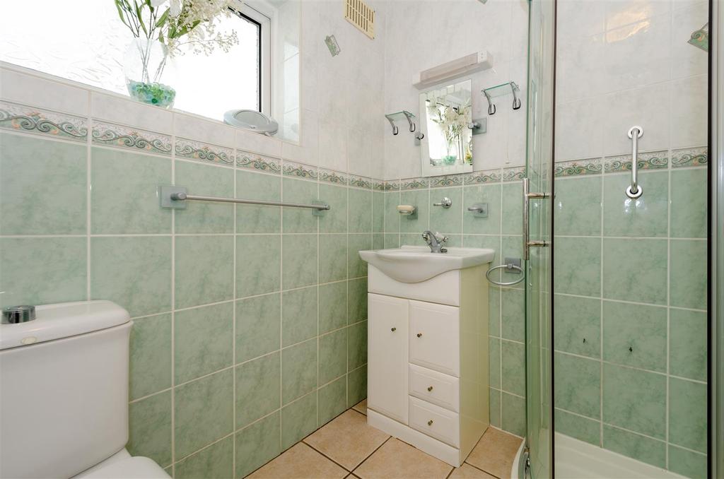 72, Holmcroft Road internal-8.JPG