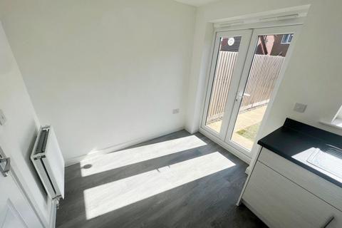 12 Ashton Way, Northampton, NN2 7AR