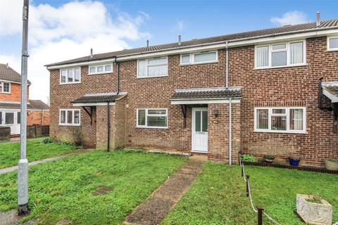 2 bedroom terraced house for sale - St Peters Close, Flitwick, Bedfordshire, MK45