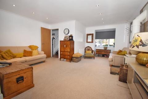 22 Harcombe Road, Cambridge, CB1 9PD