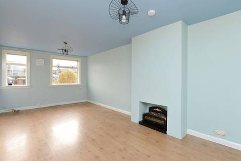 72 Captains Road, Edinburgh, EH17 8HN