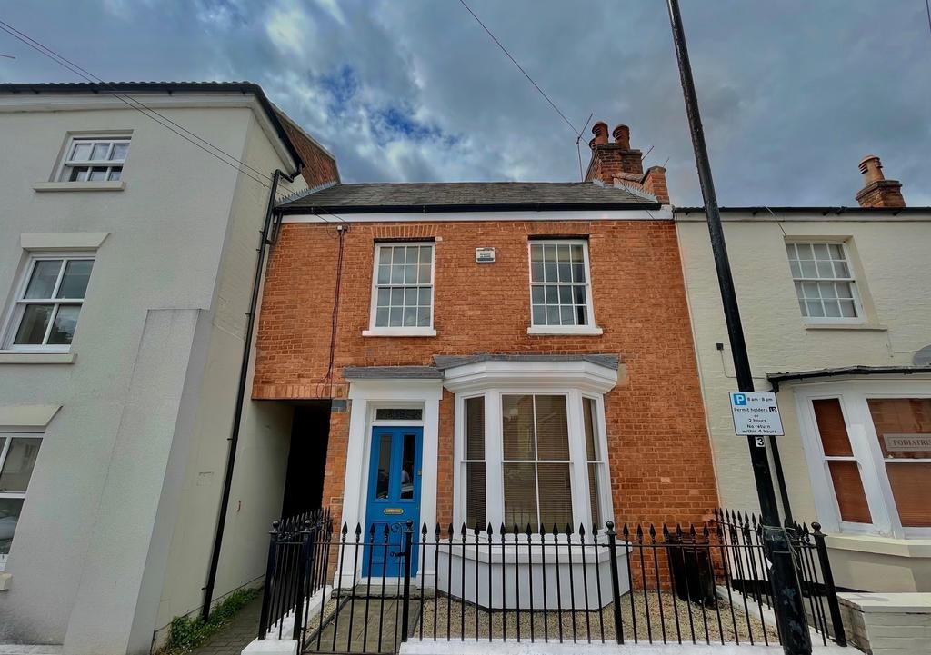 Clarendon Street, Leamington Spa, CV32 6 bed semidetached house £