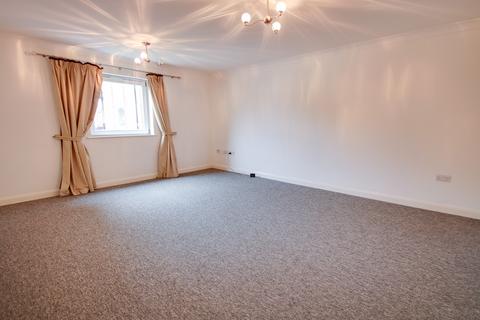 2 bedroom flat for sale, NO FORWARD CHAIN! POPULAR BITTERNE MANOR LOCATION!